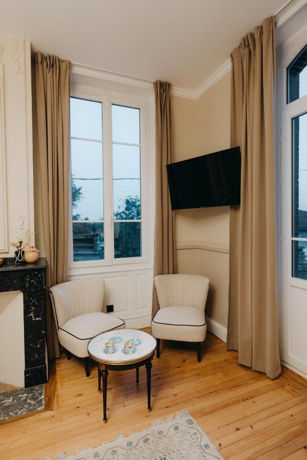 B&B Le Domaine Des Marcoujans Saint-Elix-le-Chateau Luaran gambar
