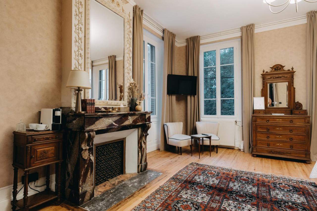 B&B Le Domaine Des Marcoujans Saint-Elix-le-Chateau Luaran gambar