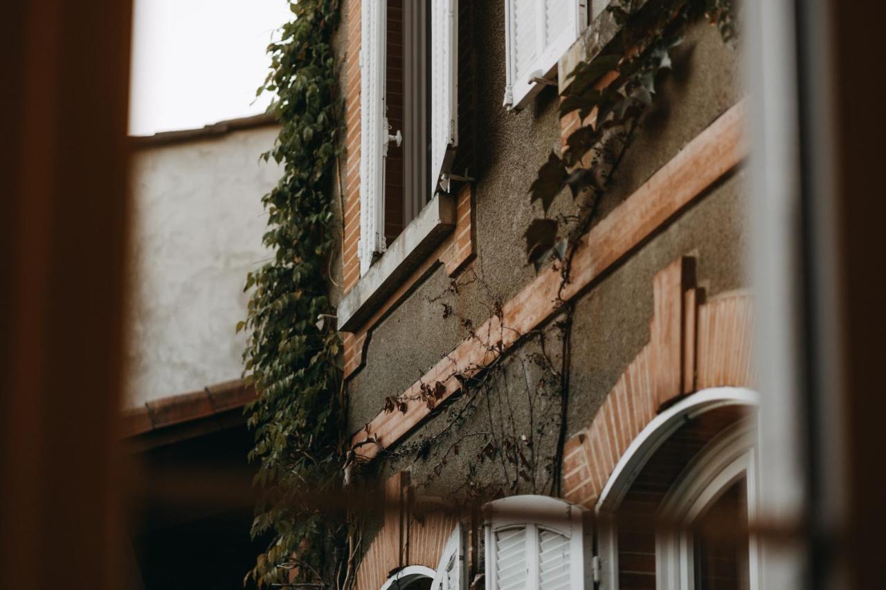 B&B Le Domaine Des Marcoujans Saint-Elix-le-Chateau Luaran gambar